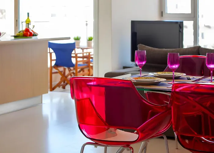 Fig Tree Bay Seafront 401 *