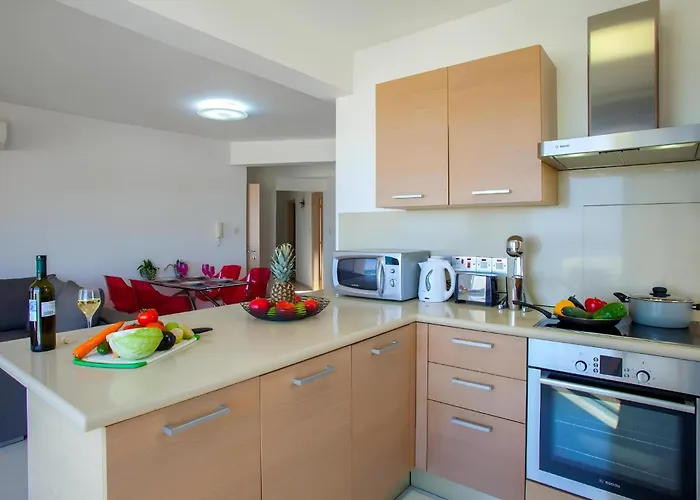 Fig Tree Bay Seafront 401