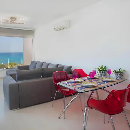 Fig Tree Bay Seafront 401 Apartment