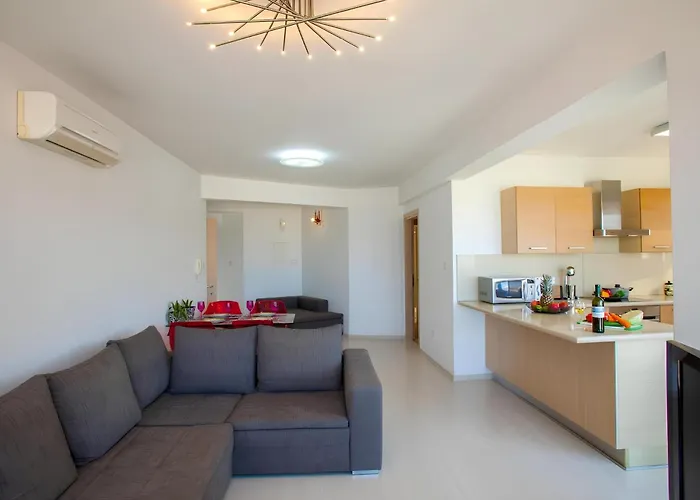 Fig Tree Bay Seafront 401